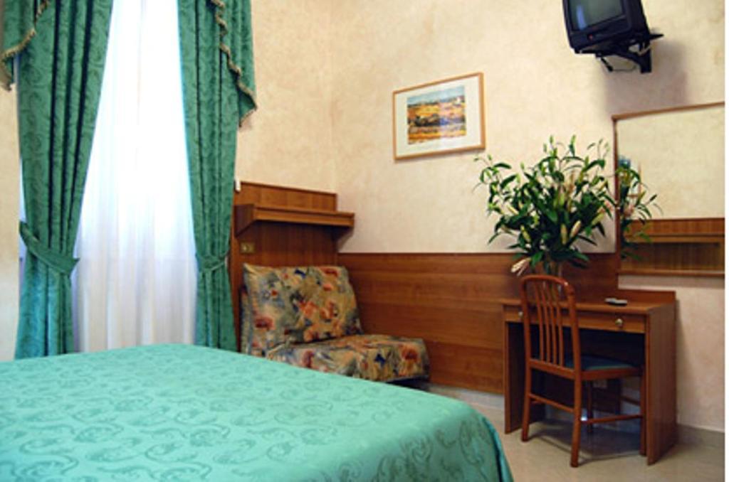 Hotel Papa Germano Rome Room photo