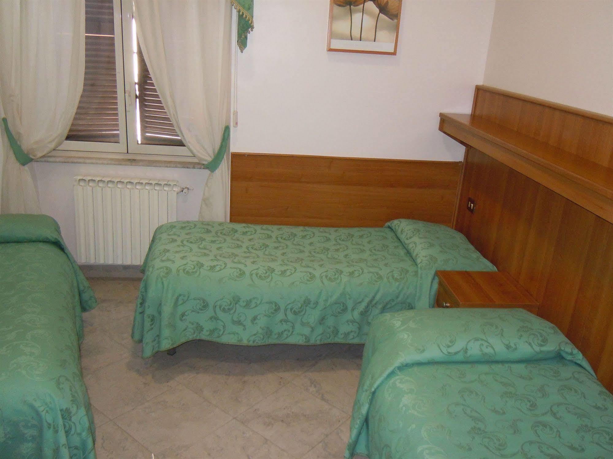 Hotel Papa Germano Rome Exterior photo